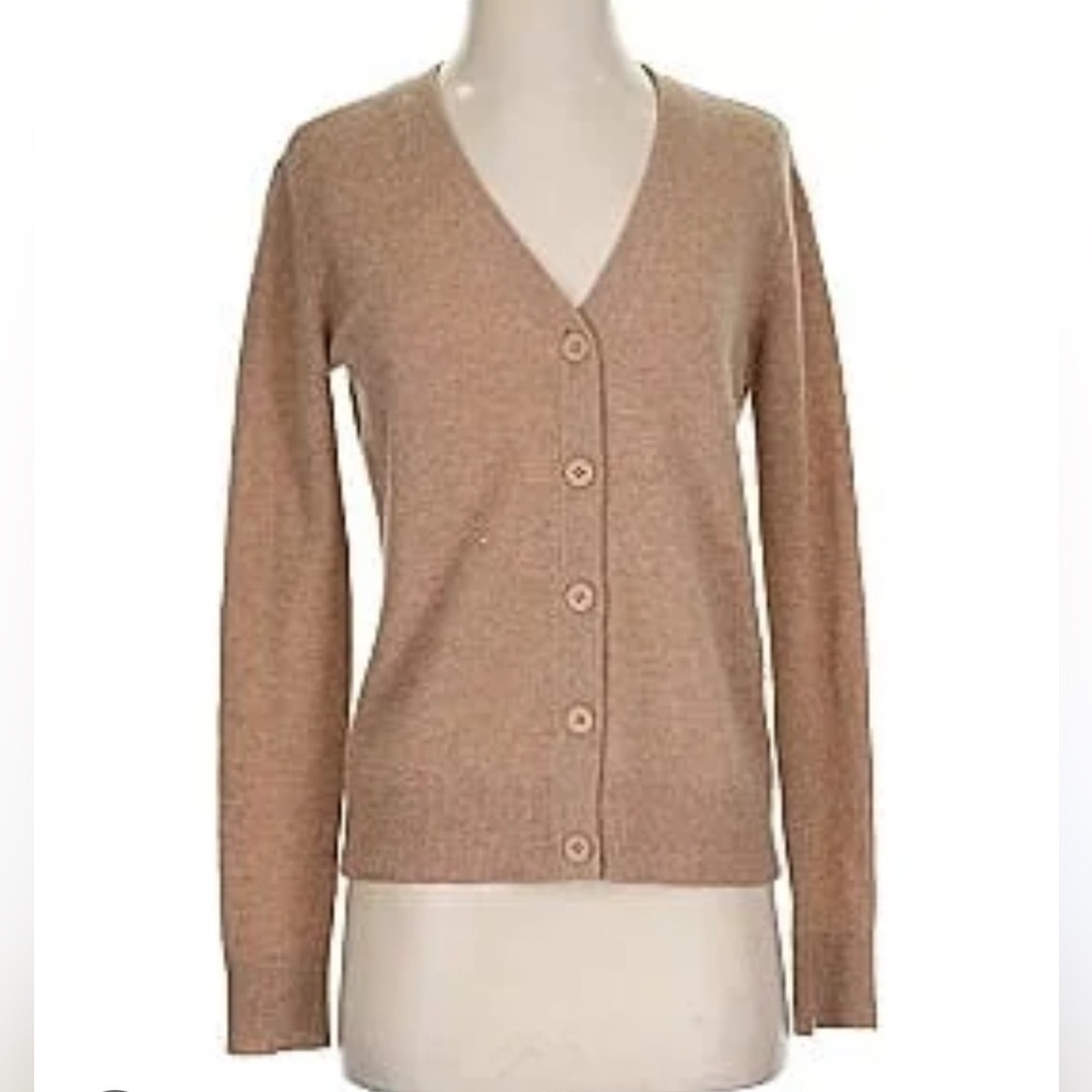 NWT Charter Club Women's Camel 2 Ply Cashmere V- Neck Cardigan Sweater Soft Warm - Picture 3 of 8